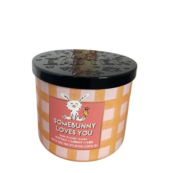 Bath & Body Works Candle 3-Wick SOMEBUNNY LOVES YOU Sweet Carrot‎ Cake Retired - Picture 3 of 3